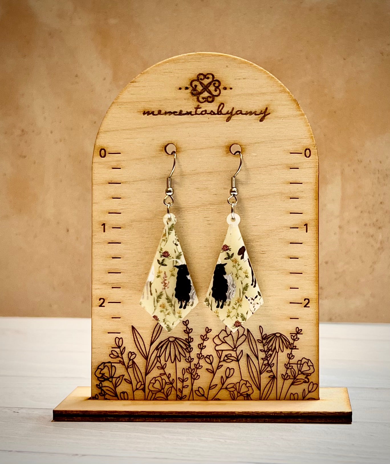 Kite-shape Goat Dangle Earrings